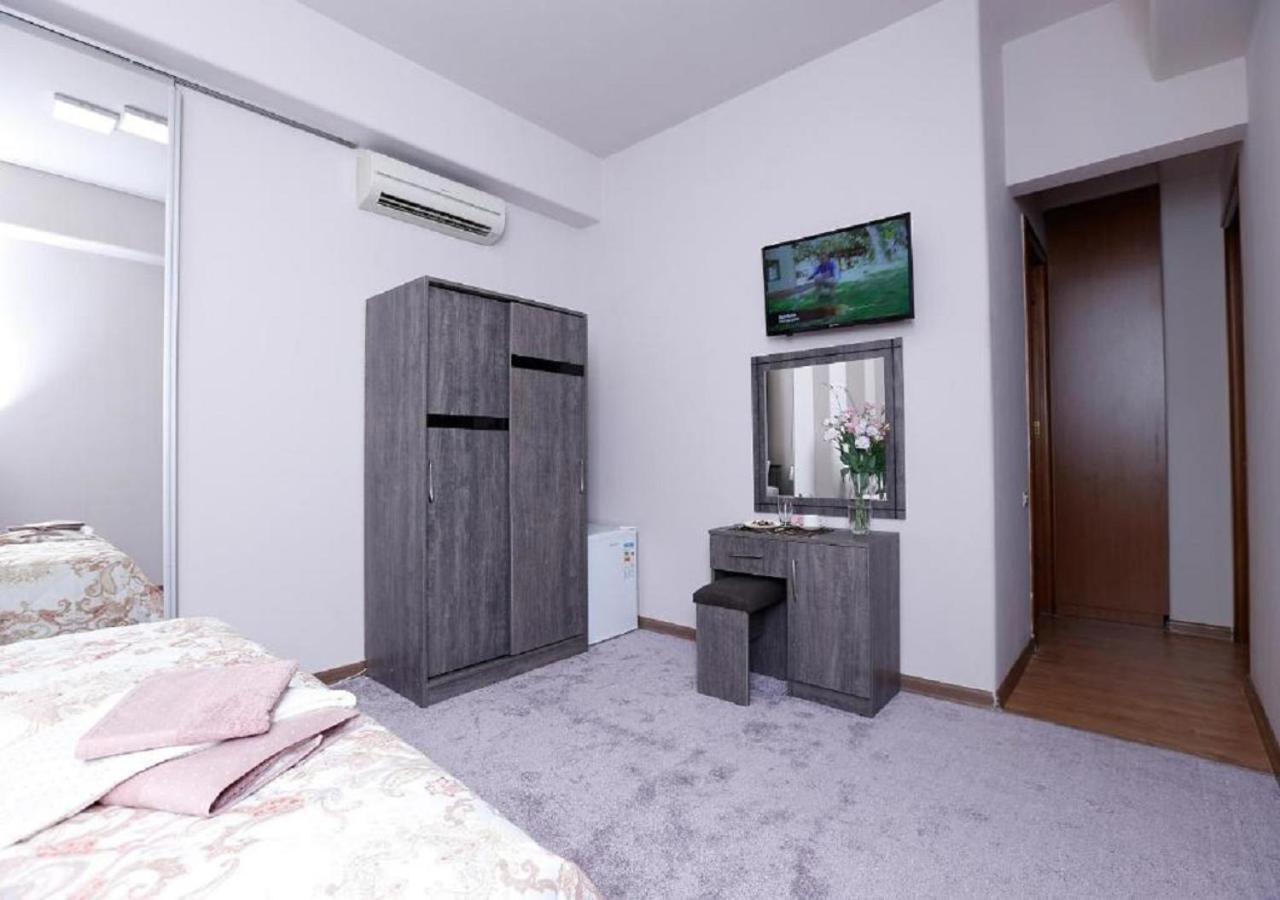 Yard Guesthouse Jerevan Buitenkant foto
