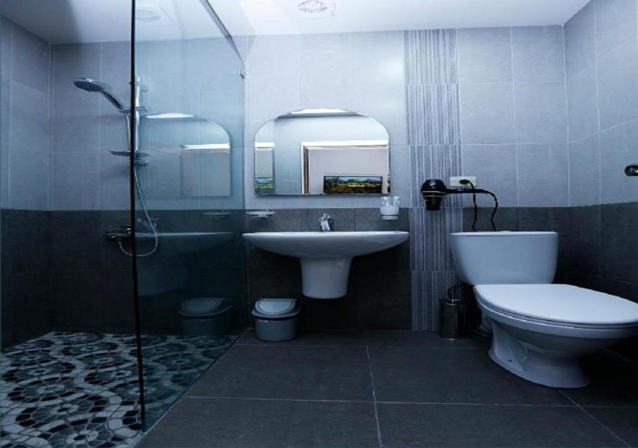 Yard Guesthouse Jerevan Buitenkant foto