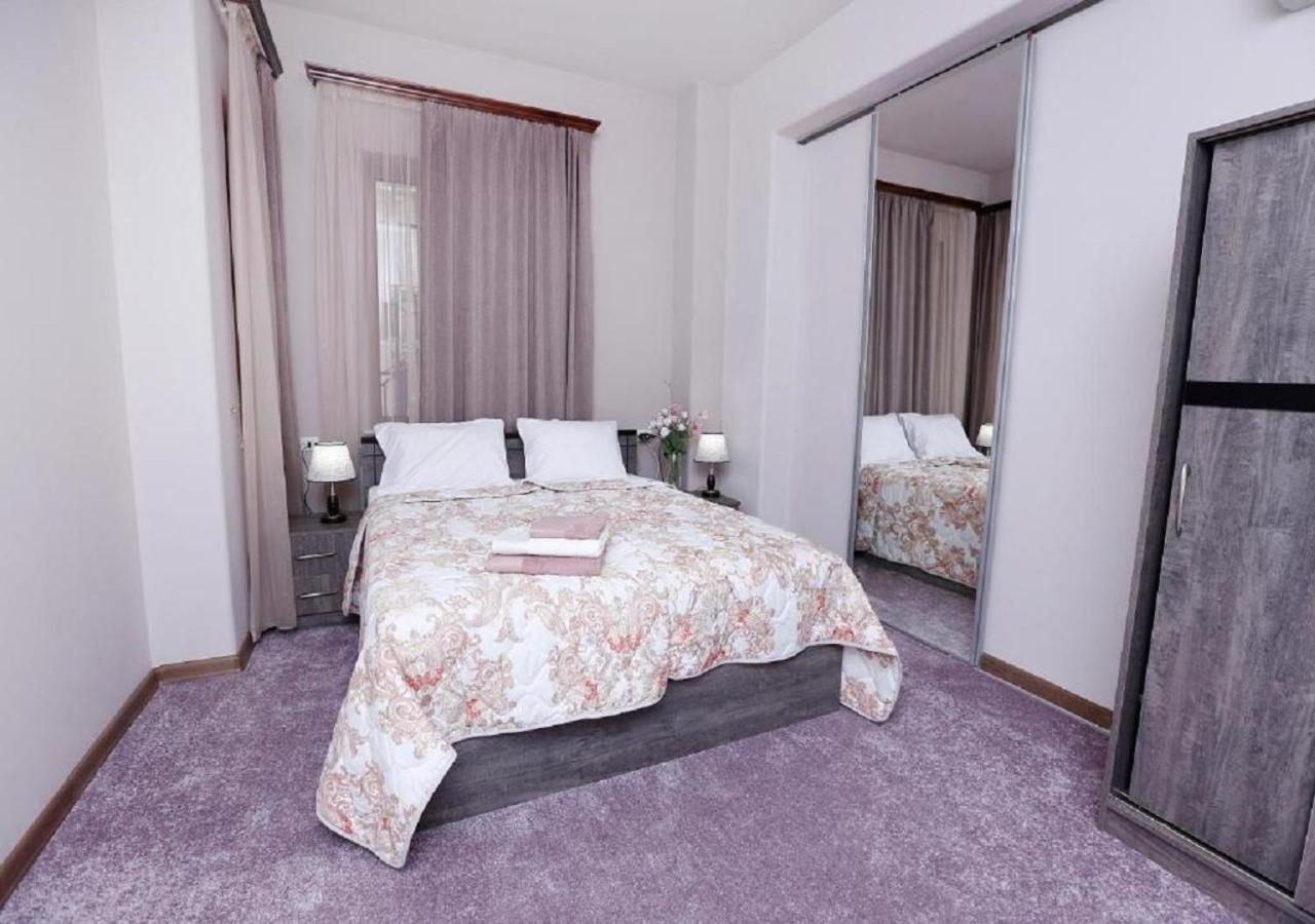 Yard Guesthouse Jerevan Buitenkant foto
